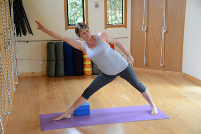 Asana yoga instruction in Marahau
